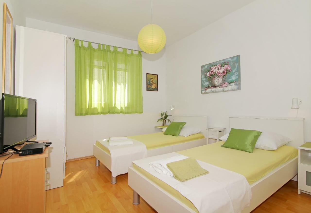 Apartment Zdenka Prožura Dış mekan fotoğraf